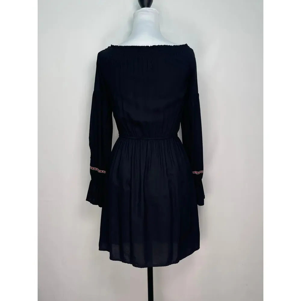 Hollister Size XS Black Floral Embroidered Long‑Sleeve Babydoll Dress - Picture 6 of 13